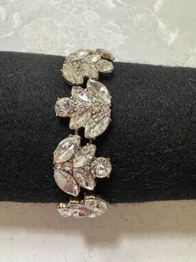 Olive and Piper Rhinestone Stretch Bracelet